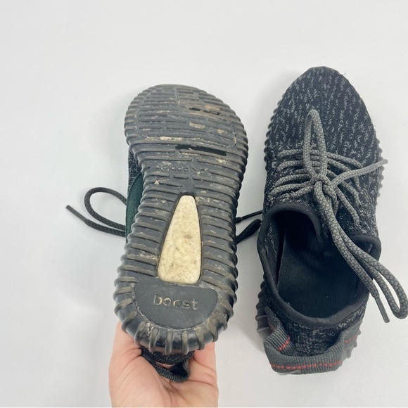 Authentic adidas Yeezy Boost 350 'Pirate Black'‎ 2016 Sz.6M (7½Wo) - Picture 11 of 12